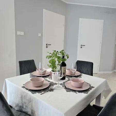 Apartament Deep Blue By Triapart Jantar
